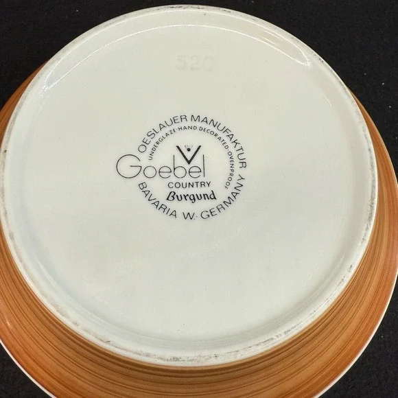 Vintage Goebel COUNTRY BURGUND Covered Vegetable Bowl / Casserole with Lid - Picture 7 of 15